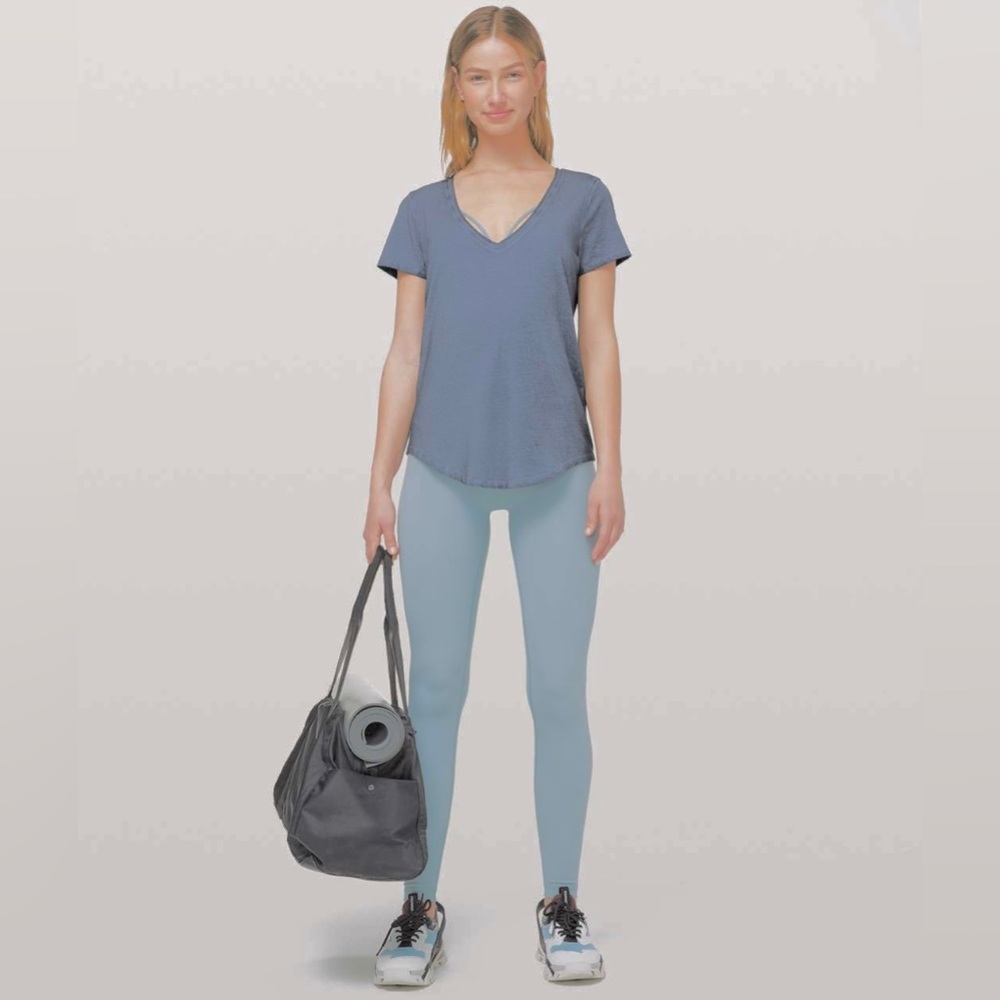 Lululemon v cut lightweight t shirt